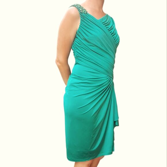 Tadashi Shoji; Bright Green, Gem Shoulder Cocktail/Formal Dress; Size M - Picture 1 of 10